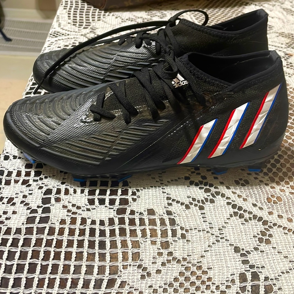 Mens adidas soccer cleats worn twice. Size 8.5
